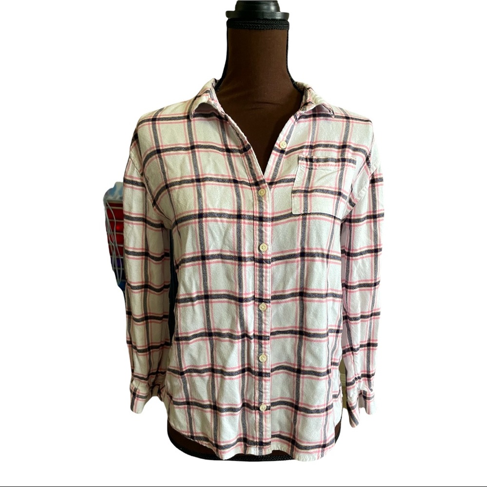 Old Navy plaid boyfriend shirt size XL or Youth 14 pink and white buffalo check
